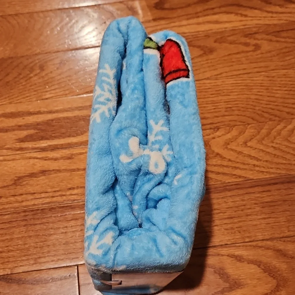NWT Peanuts Snoopy Travel Blanket, holiday, 45in x 55in - Let it Snow, Christmas